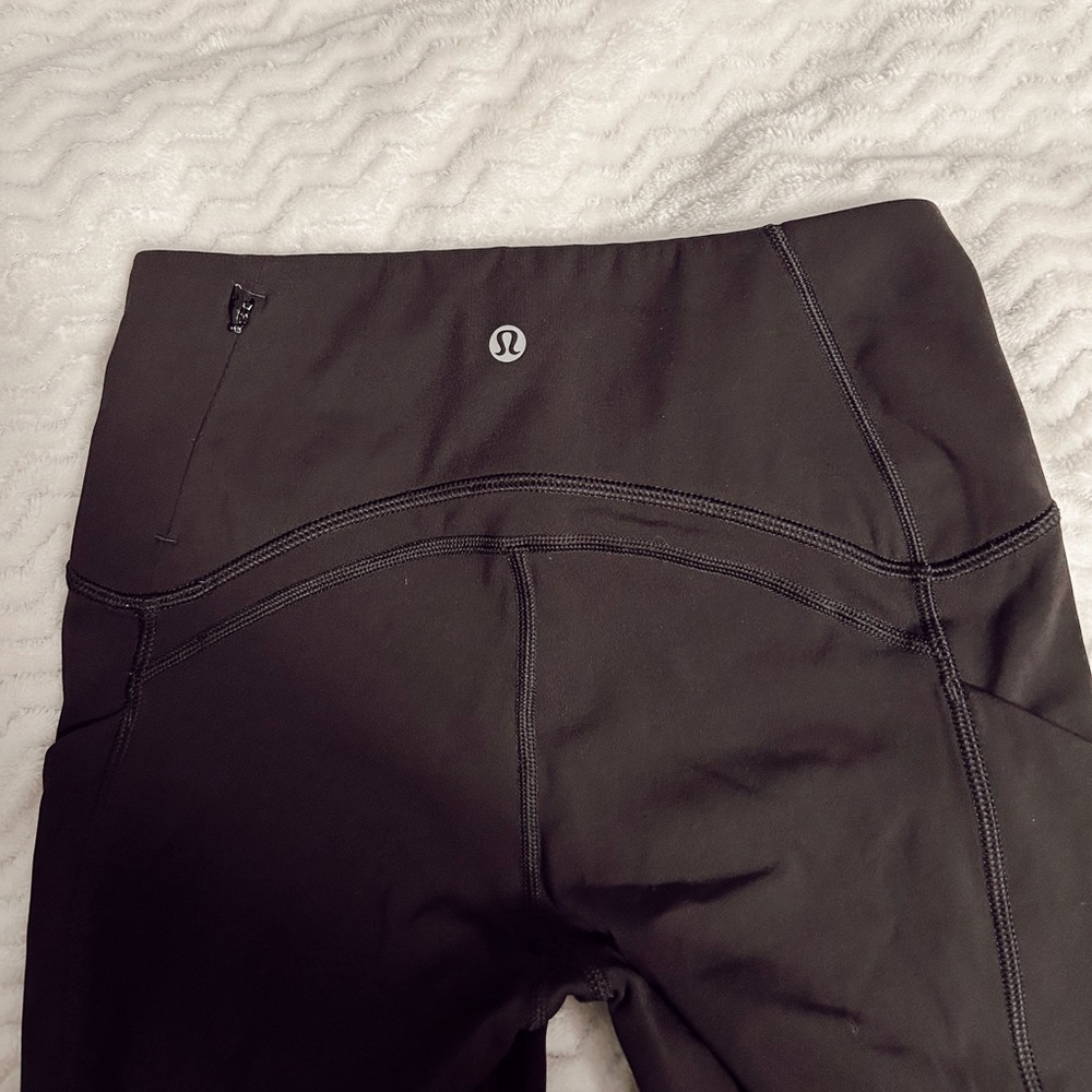 Brand new lululemon leggings without tags.